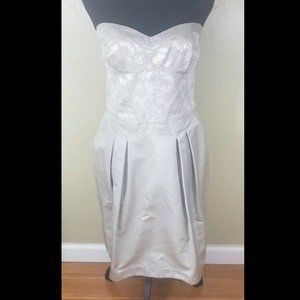 CYNTHIA STEFFE Dress Flowers Sleeveless Pockets